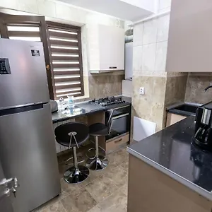 Sud Dreams Apartment Bucharest